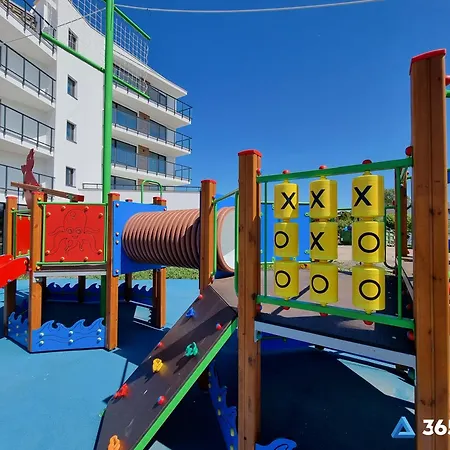 Westin House 131 Apartament *