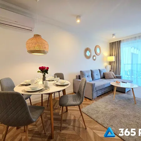 365pam - Westin House 131 - Basen, Jacuzzi, Sauna, Silownia, Plac Zabaw W Cenie Kolobřeh