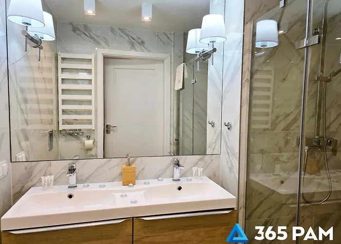 Apartament Westin House 131 *